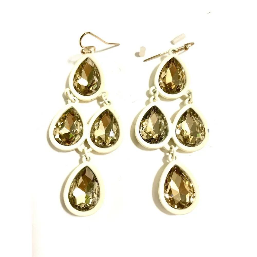 Crystal Dangle Chandelier Fashion Earrings #gold crystals